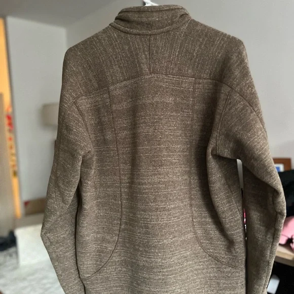 Patagonia Mens fleece pullover sweater